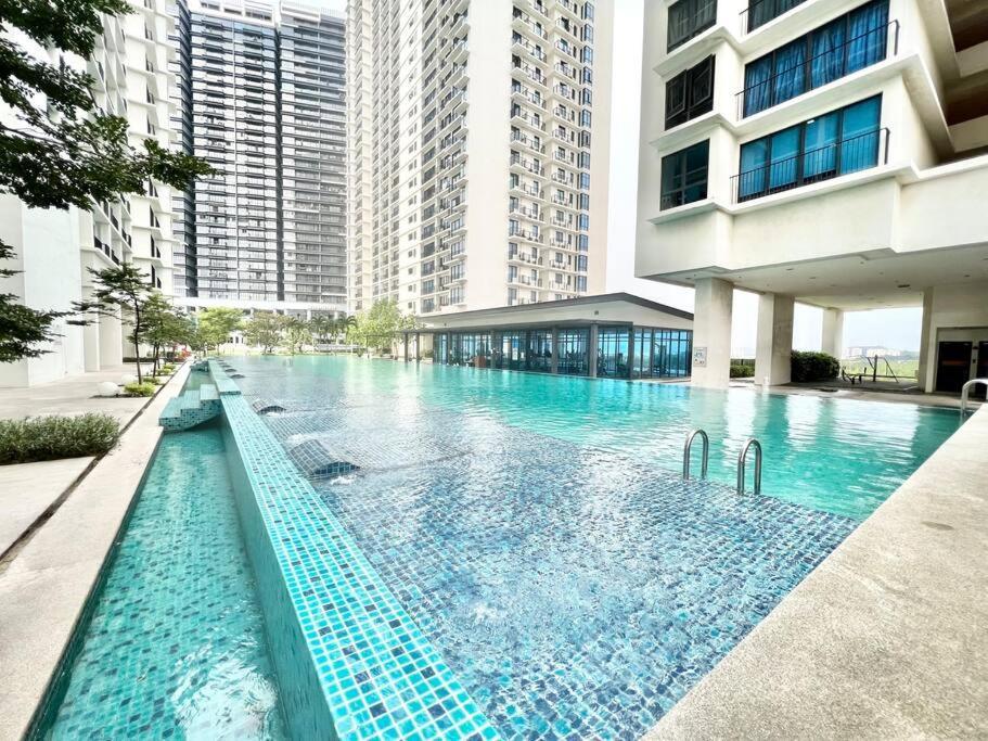 B Setia Alam 1-5 Pax Cozy Home Wifi&Tv Studio 3 Beds Trefoil Shah Alam Kültér fotó